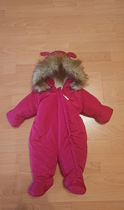 Продам комбинезон для малыша