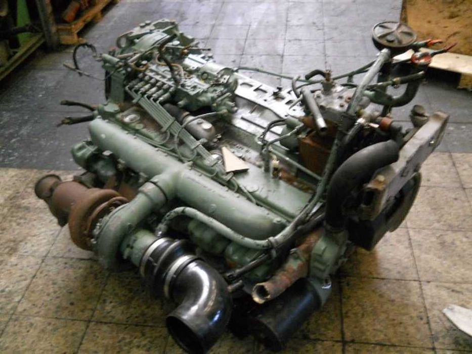 Motor Mercedes-Benz OM447HA