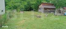 Teren intravilan, de vanzare, 1250 mp+ cabana, zona Valea Ghinzi
