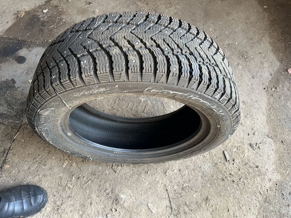 Продам зимние шины