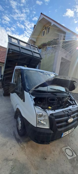 Autoutilitară basculabilă 3,5 tone