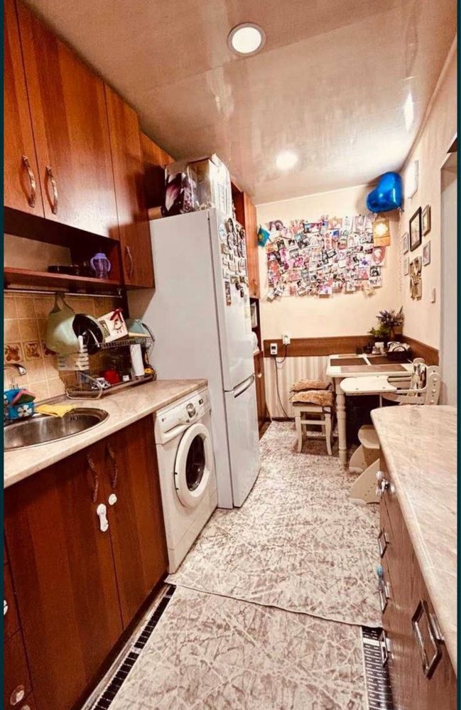 2-комн, 2/4, 52м², Эко Базар, кирпич, смежка, 60 000$