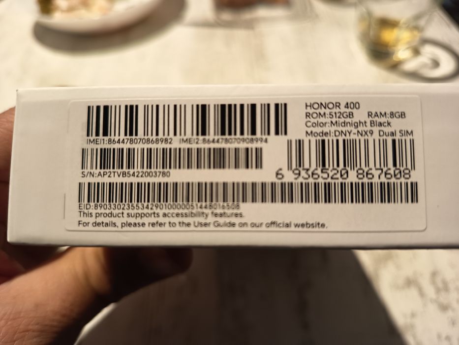Чисто нов Honor 400 5G