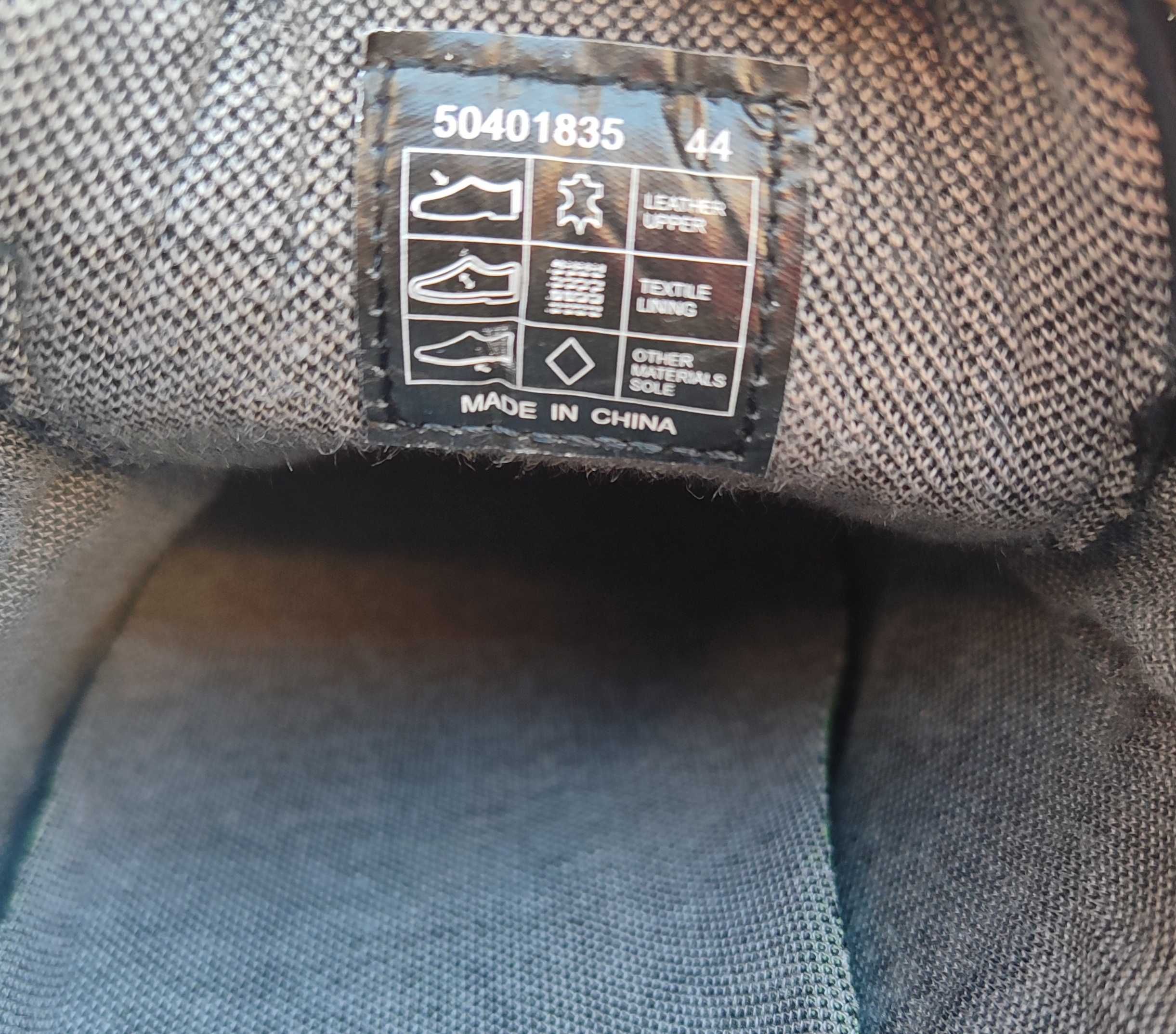 Оригинални обувки Hugo Boss 43-44 номер