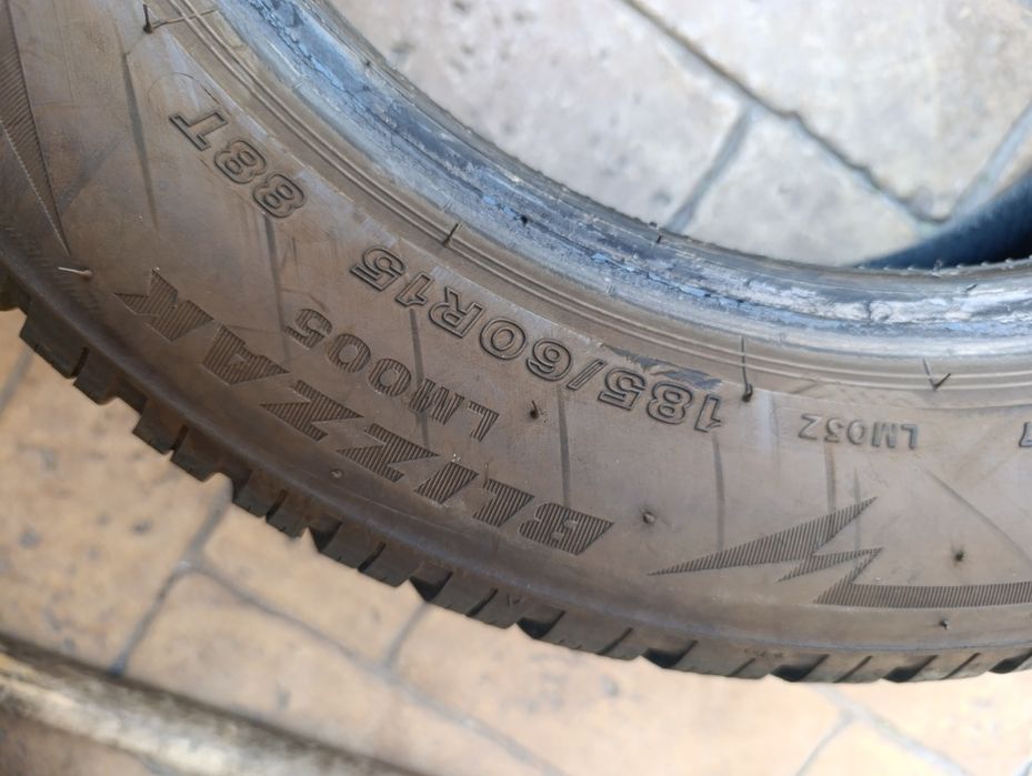 Зимни гуми Bridgestone 185/60/15
