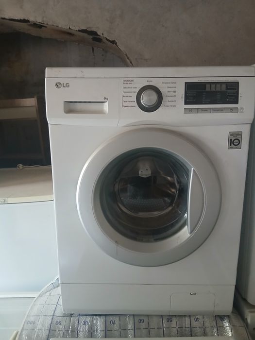 Kir yuvish mashinalari sotiladi