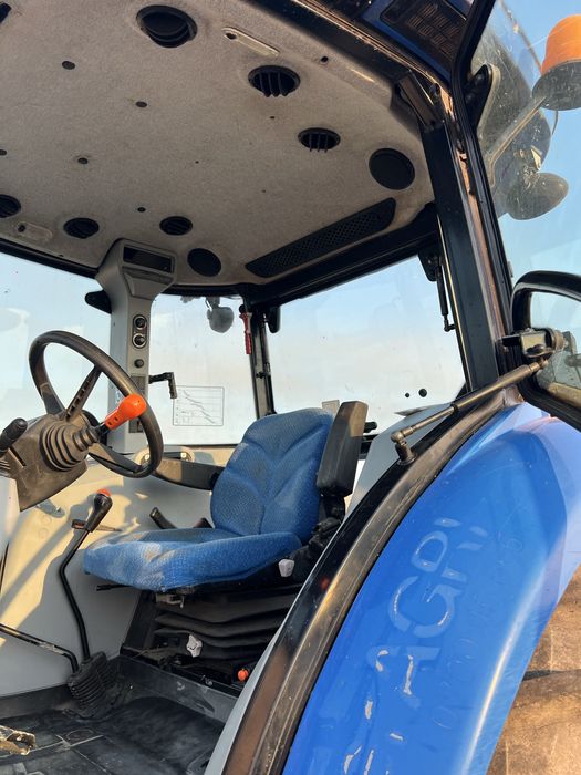 Трактор New holland td5.85