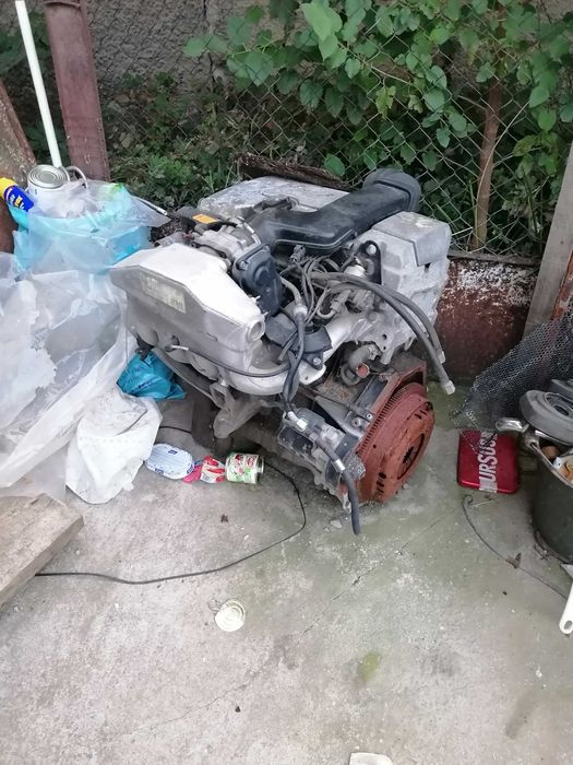 Motor mercede benz C180 an 1996, benzina cap 1977cm  kw 90