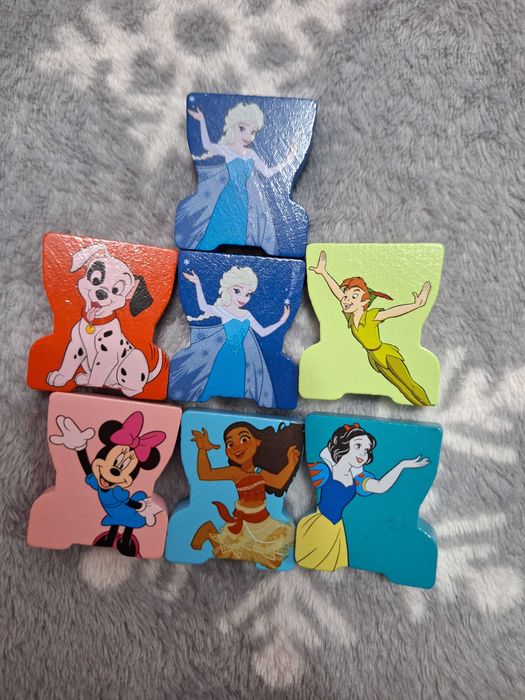 Piese puzzle personaje Disney