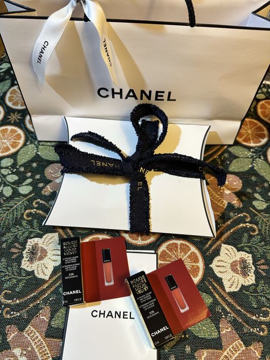 Chanel Mini Rouge Allure Liquid Velvet червило