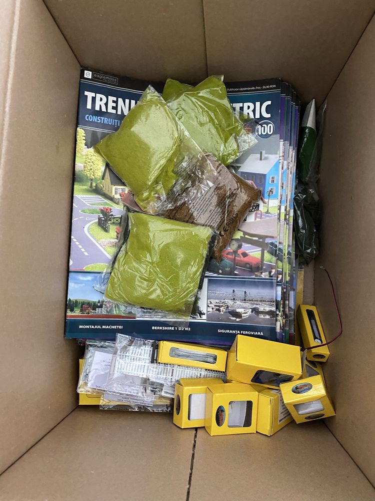 Vand macheta colectia trenulețul electric