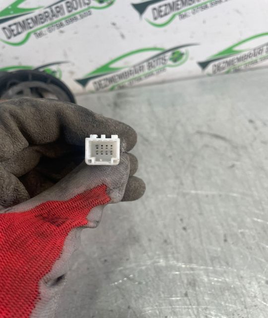 Oglinda dreapta electrica 233640001 Dacia Logan prima generatie