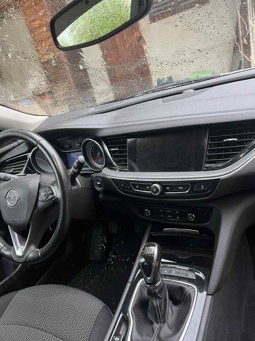 Opel Insignia 1.6 ecotec 2017