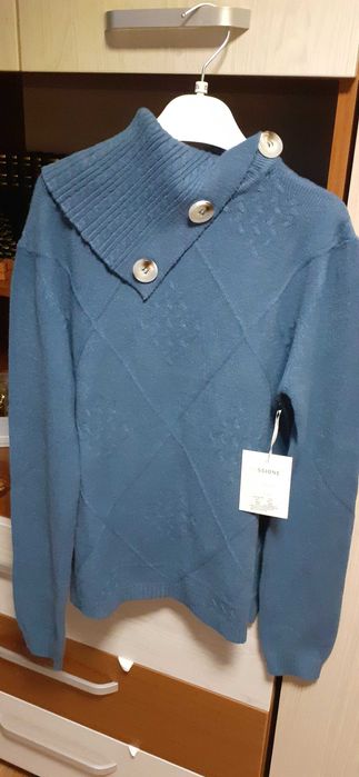 Pulover albastru
