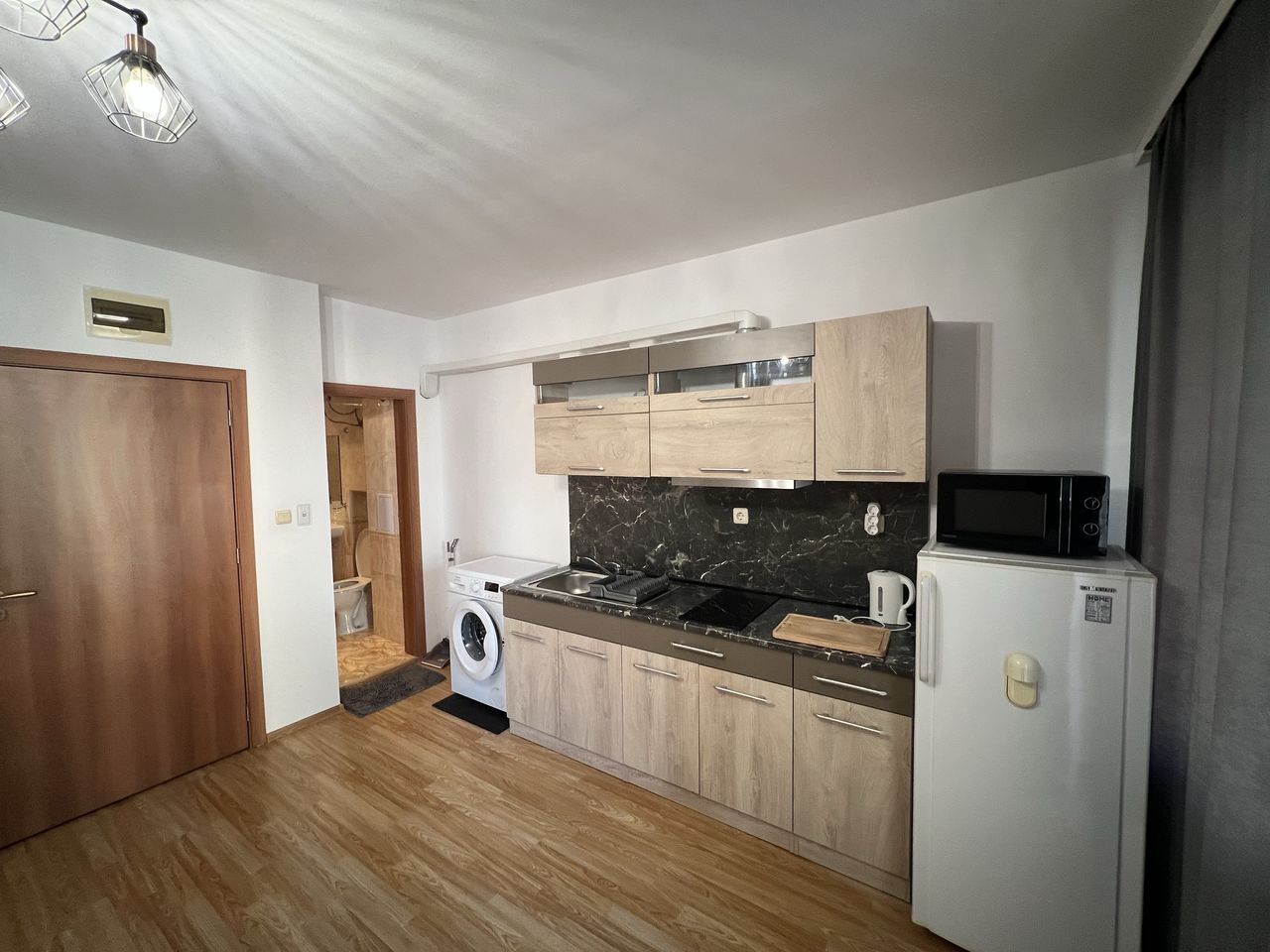 Дава се под наем Двустаен апартамент в к.к. Дюни - 55 кв.м за 331.5 € - Снимка #8