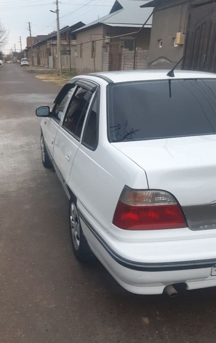 Nexia 1 sotiladi 2007