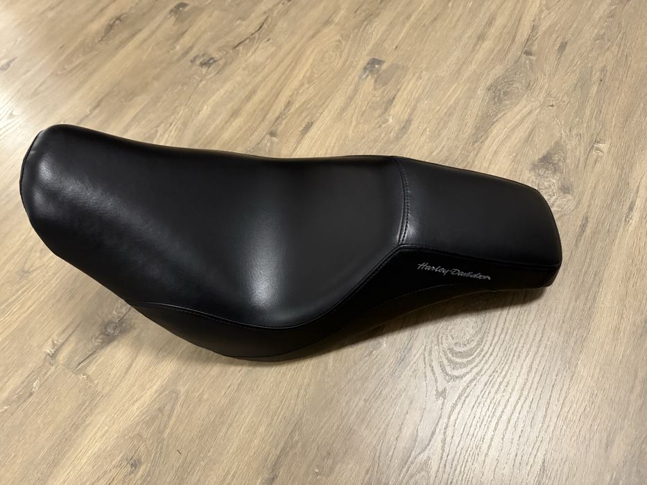 Sa Harley Davidson Badlander Softail pentru Sport Glide si Low Rider S