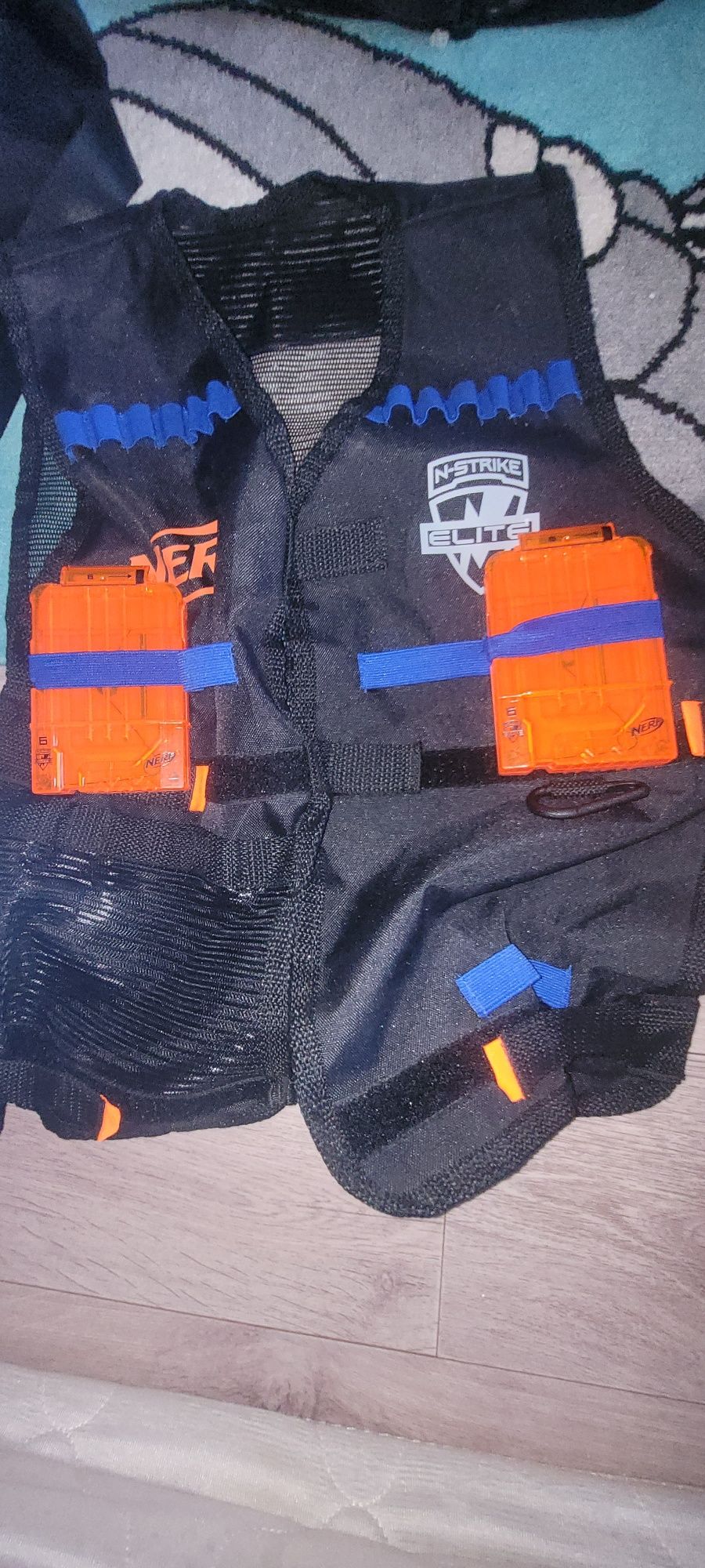 Продам экепировочную желетку NERF