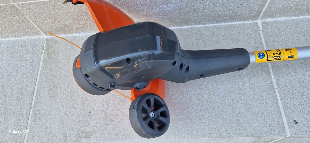 Husqvarna motocoasă pe acumulator