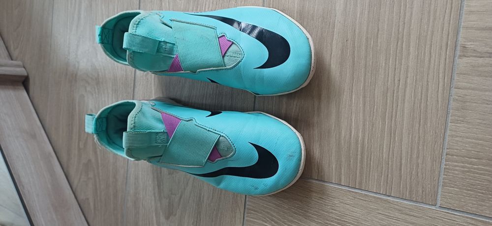 Adidasi nike air zoom 38