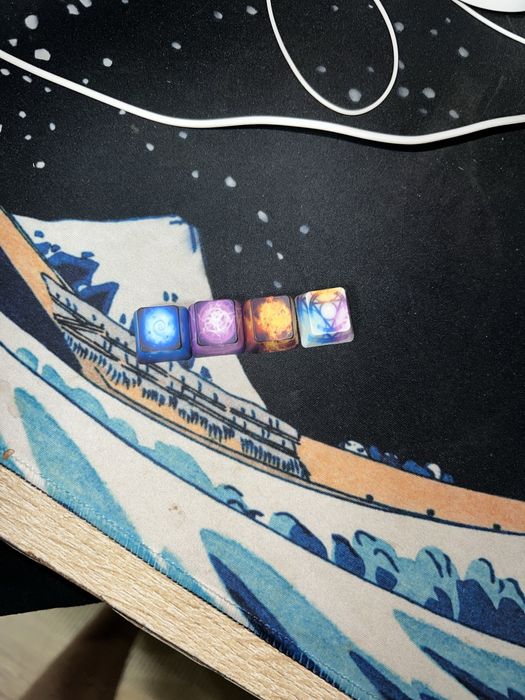 кейкапы invoker