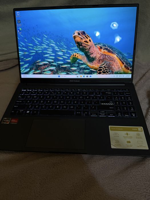 Laptop ASUS Vivobook 15X OLED D1503QA-L1231