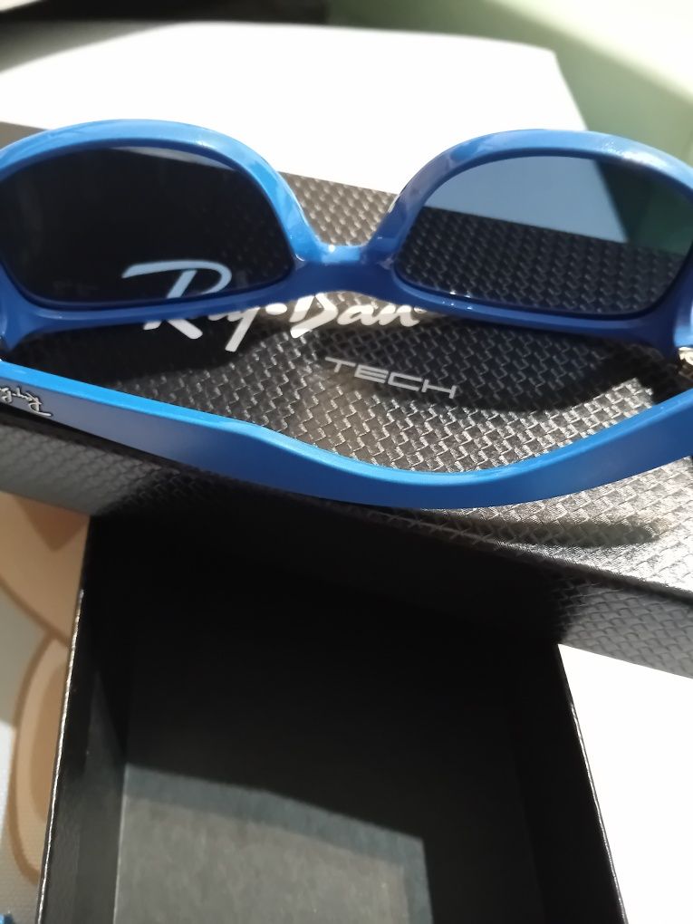 Детски слънчеви очила Ray Ban