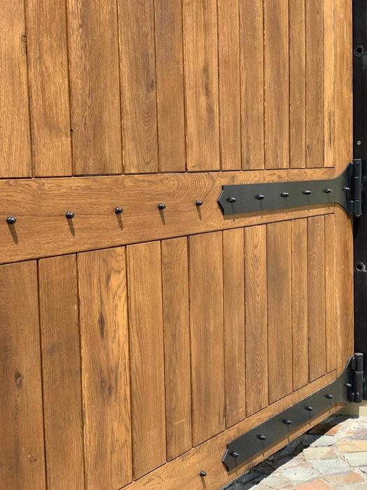 Porti si garduri din lemn (la comanda)