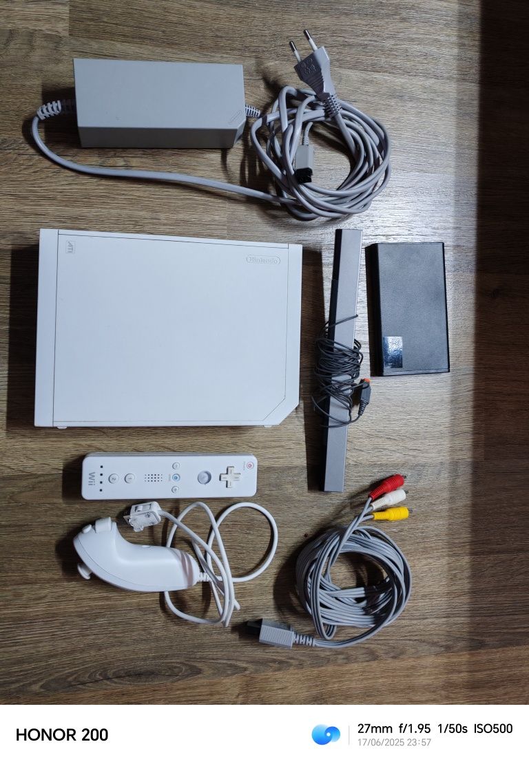 Nintendo Wii cu 198 jocuri pe hdd