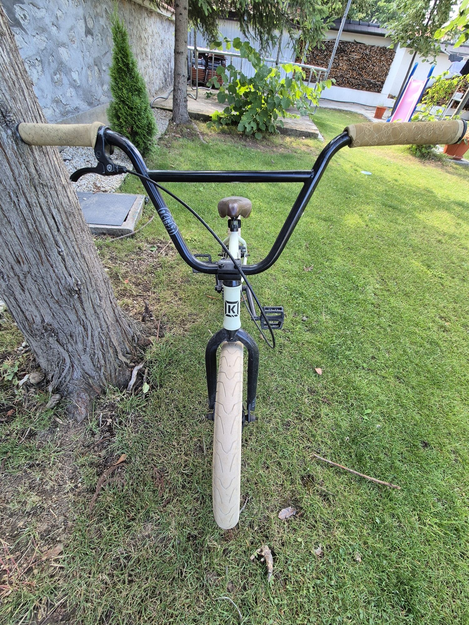 Колело KINK BMX custome edition