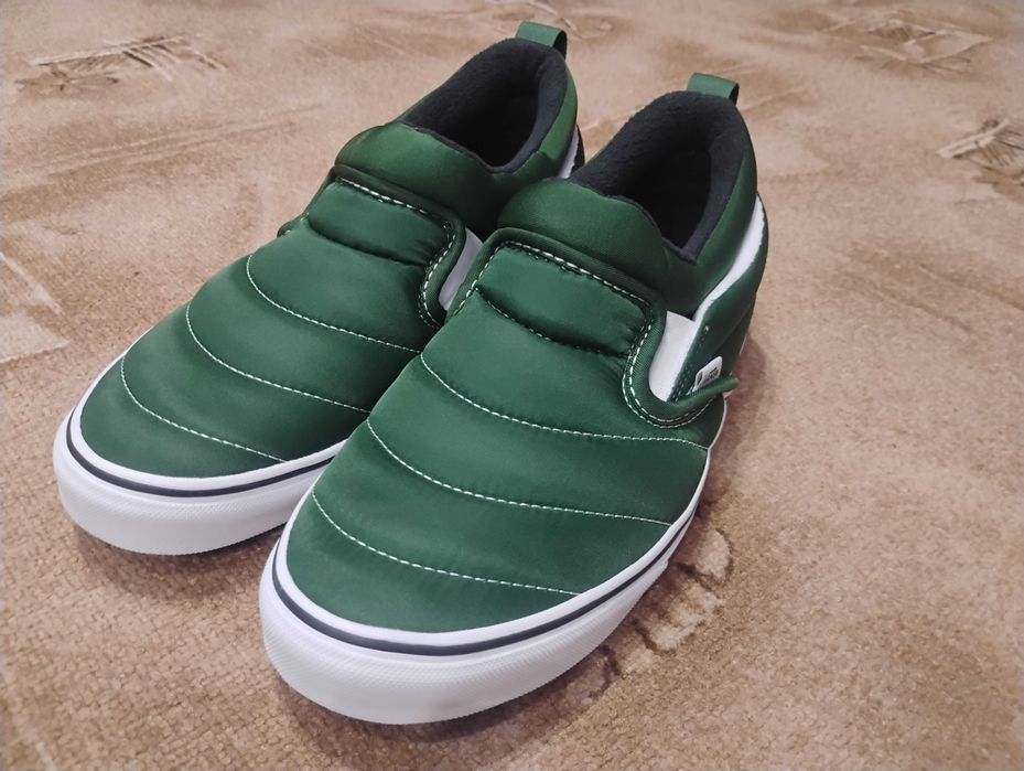 Чисто нови оригинални мъжки маратонки Vans 44 ти номер Зелени