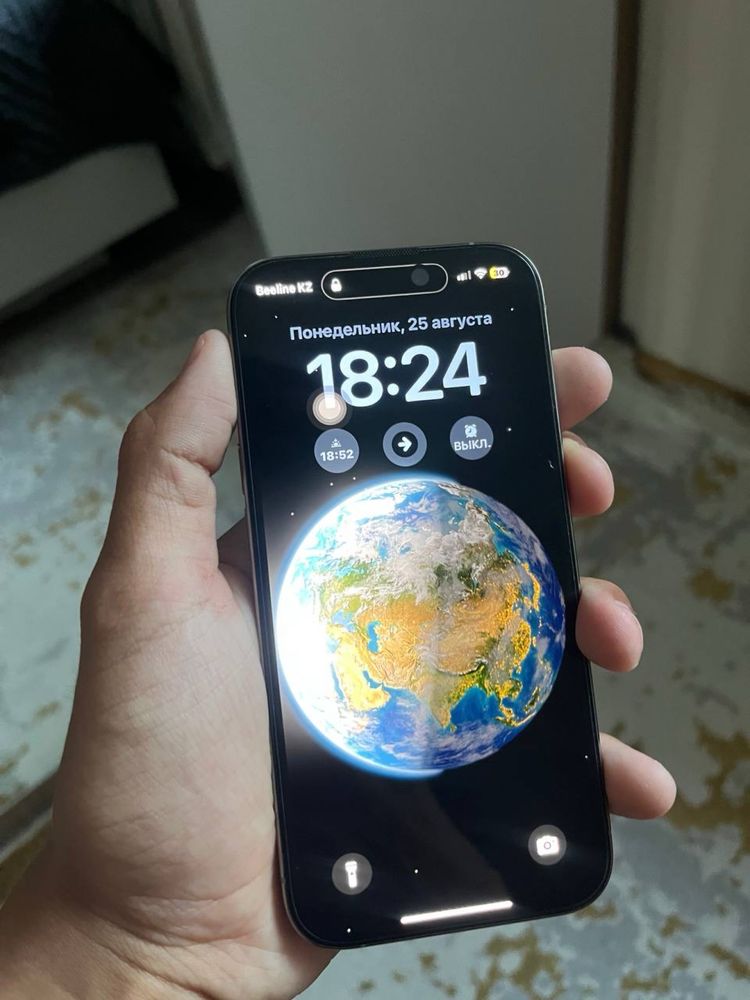 Iphone 15 pro 100%