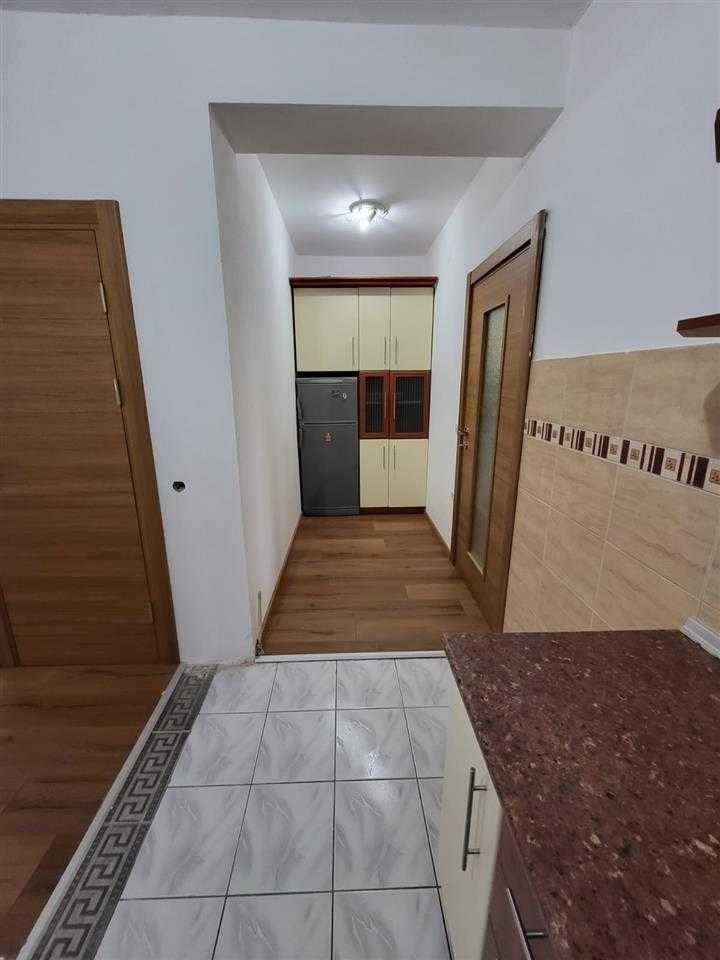 Двустаен имот в кв.Лозенец