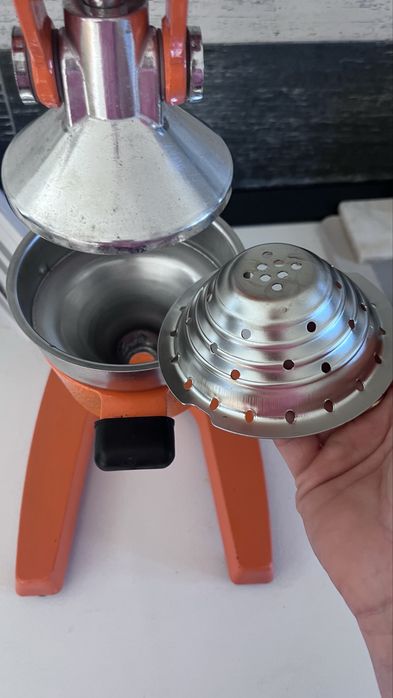 nou Storcator citrice Zakura