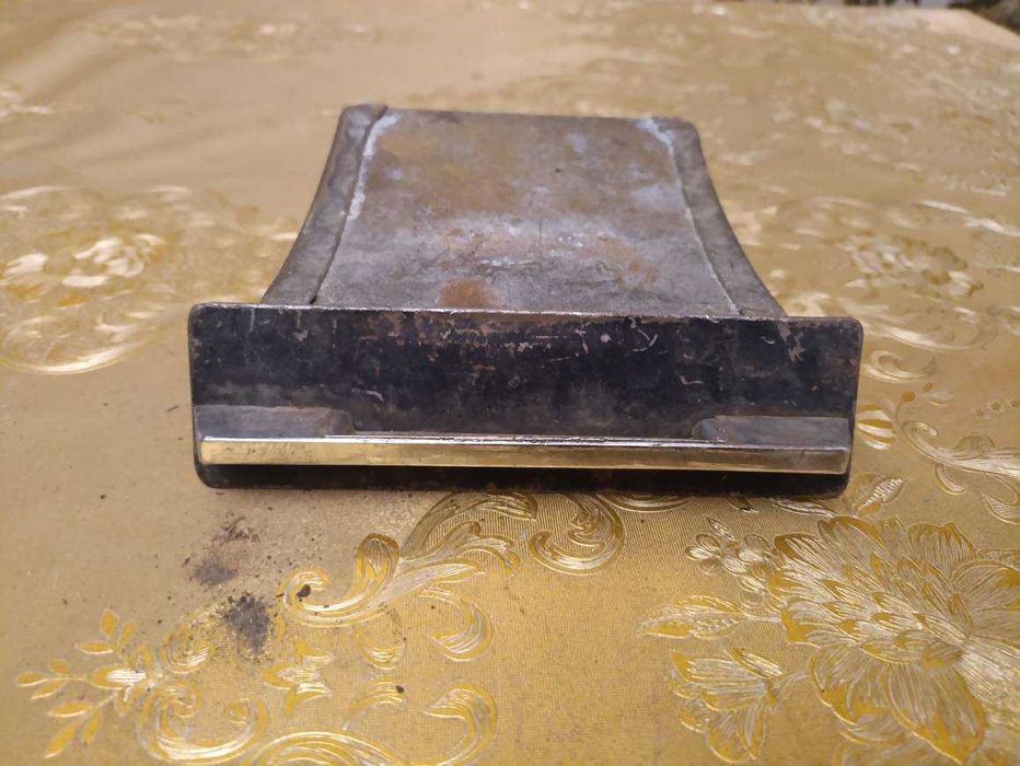 Ободок заднего фонаря облицовочный ГАЗ-12 (ОРИГИНАЛ/ПЕРЕХРОМ)