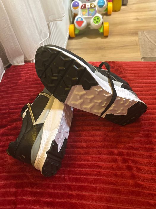 Христо стоичков обувки