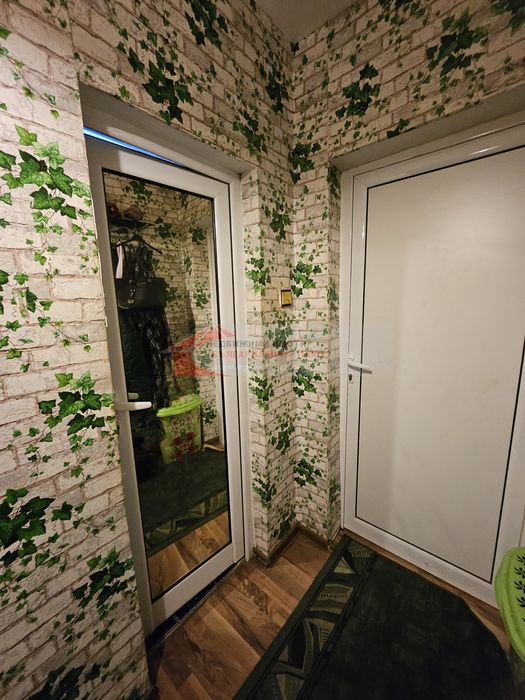 Продажба Къща гр. Кюстендил - с. Скриняно 180m²