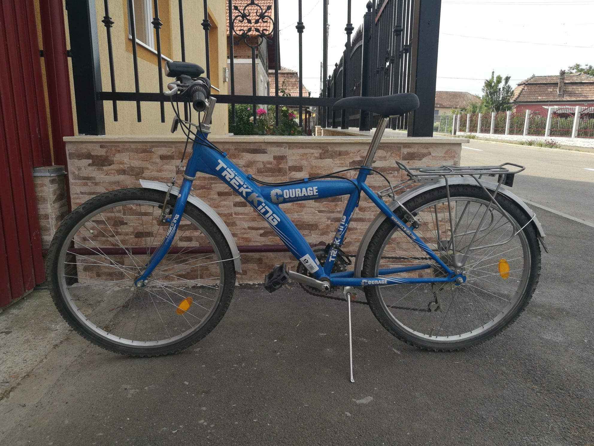 Bicicletă DHS,24 inch,de vânzare