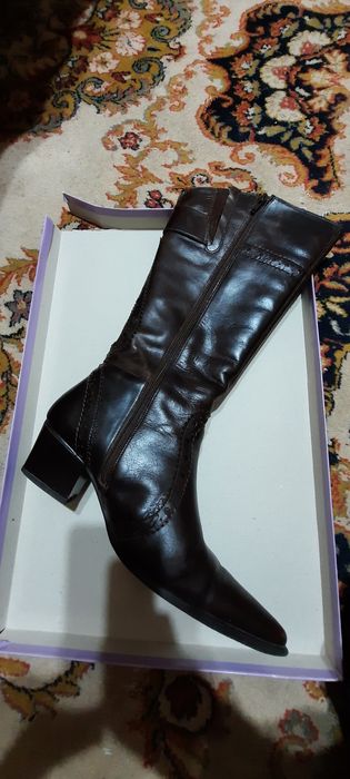 Vând cizme folosite