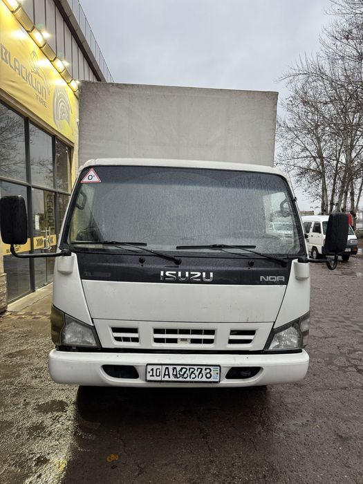 Isuzu bortovoy 2012 yil sotiladi