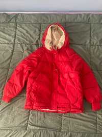 Чисто ново дамско яке, М размер, червено
