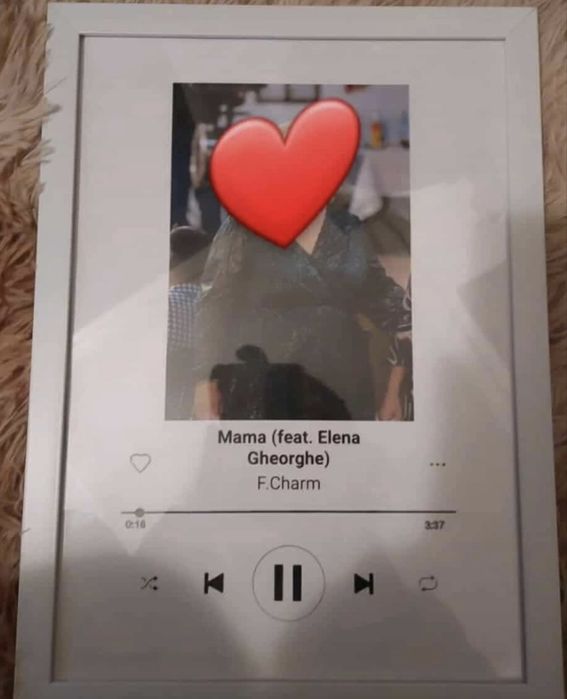 Tablouri personalizate cu muzica dorita (muzica nu se aude)