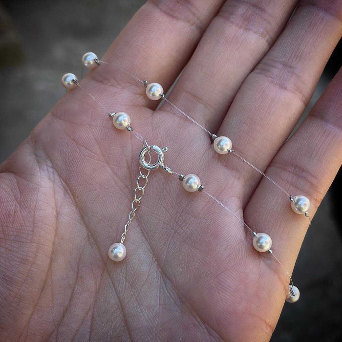 Нежно Колие на Прозрачна Корда с Перли Сваровски/Swarovski