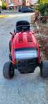 Продавам тракторна косачка MTD LE 135
