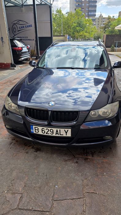 Vând BMW e91 An 2008