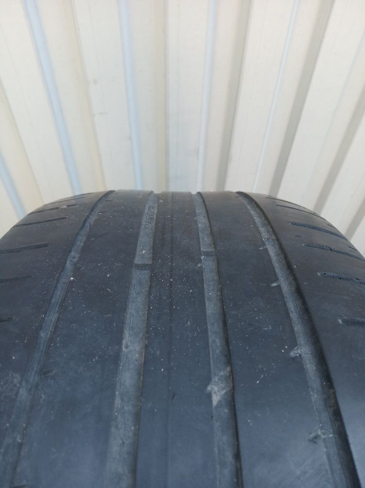 Две шины kumho korea r18