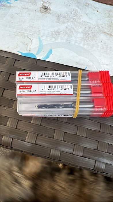 Burghiu ultra performant din carbura HPC cu coada cilindrică