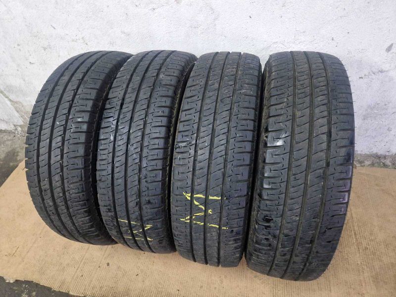 4 Michelin R16C 225/75/ 
летни бусови гуми 
DOT4717