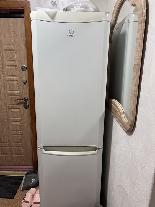Продам холодильник 5 тыс
