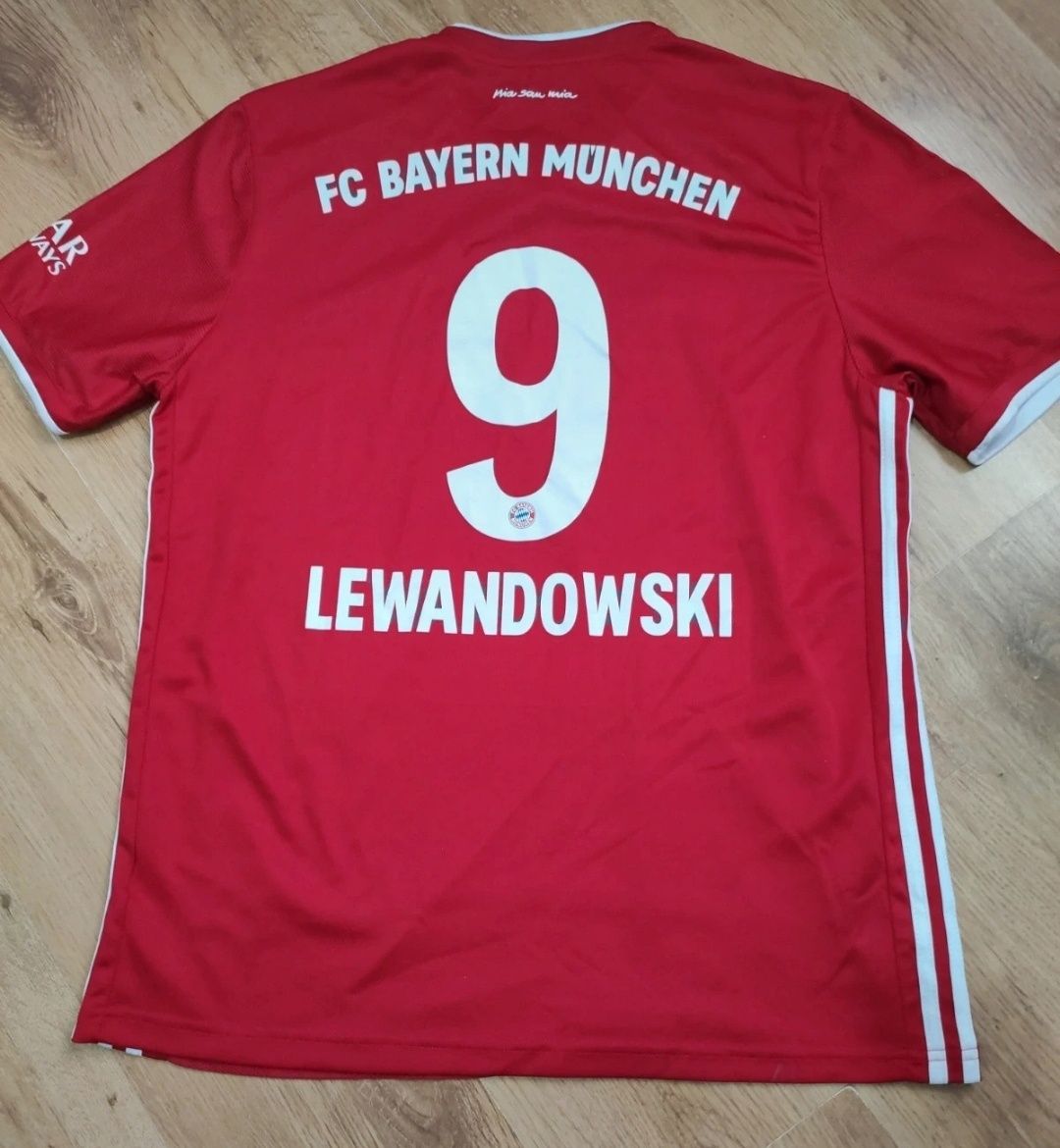 Tricou Adidas Bayern München 9 Lewandowski mărimea XXL
